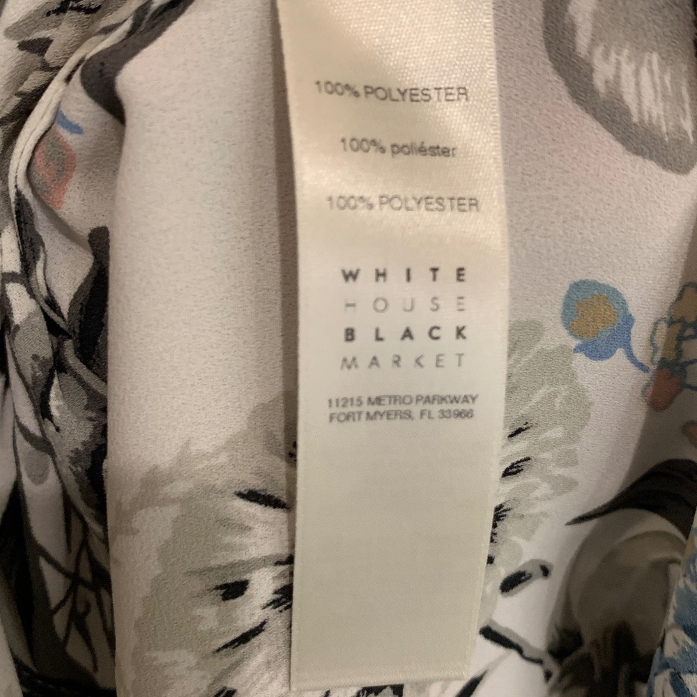💥EUC💥 White House Black Market Floral Print Blouse - Size 4 - Picture 15 of 16